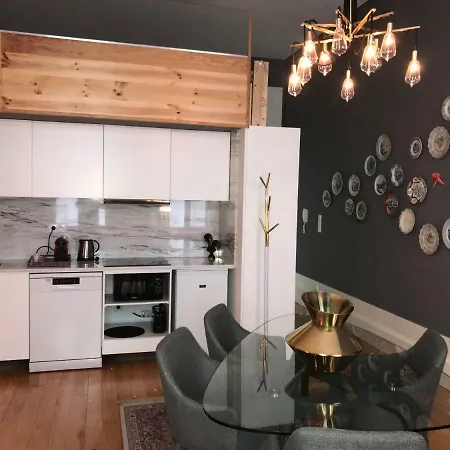 Апартаменты Chic & Cozy - Flores Порту